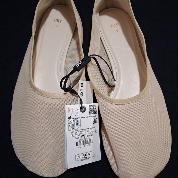 Zara Cream Minimalist Loafers Rounded Toe - Picture 2 of 8